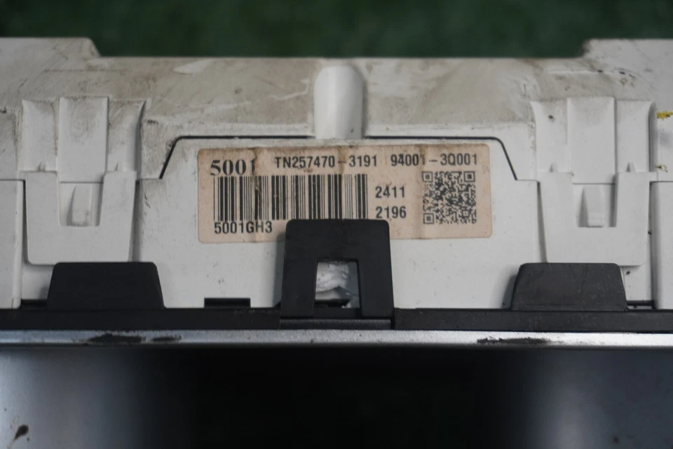 Hyundai Sonata 2011 2012 velocímetro medidor clúster fabricante de equipos originales 117 k millas 940013Q011 Foto 3 de 4