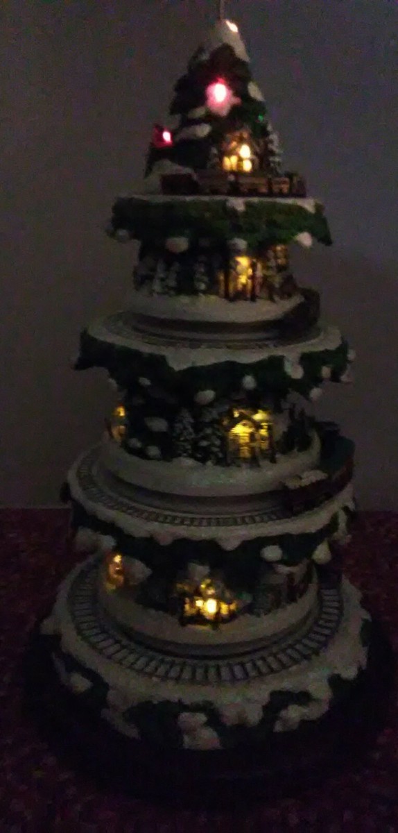 Bradford Exchange Thomas Kinkade Wonderland Express Christmas Tree