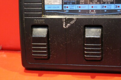 USED Zoom Player 1010 Multi FX Digital Stomp Pedal Guitar Pedal
