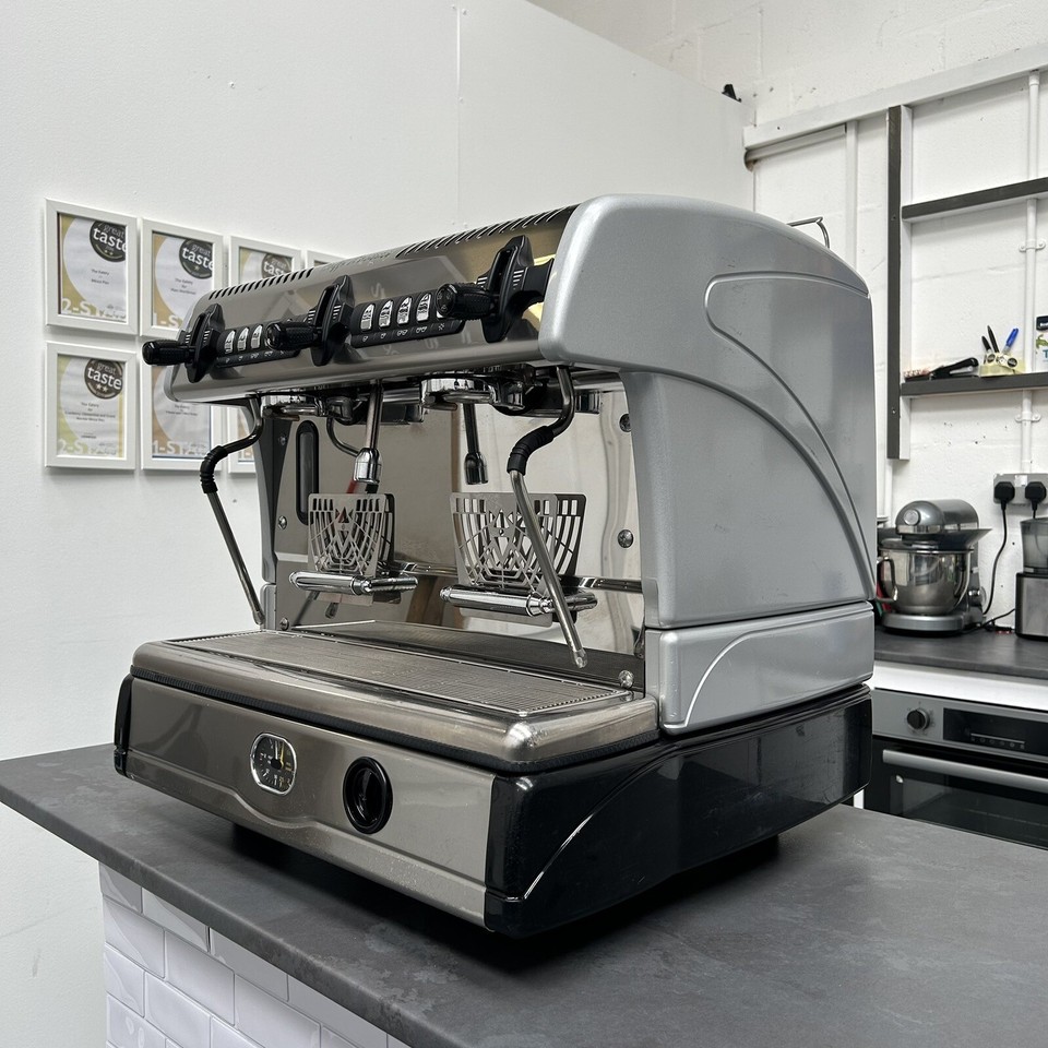 Coffee/Espresso Machine Reconditioned La Spaziale S5 2 Group TA Compact