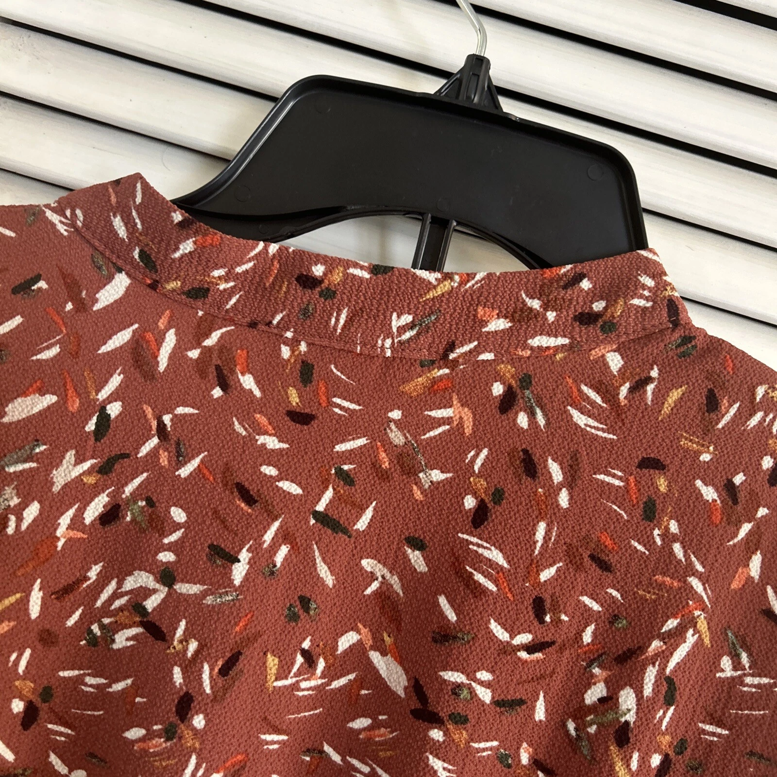 Abito a maniche corte Alyx taglia small nuovo con etichette al dettaglio per 79 00. Solo 25.00