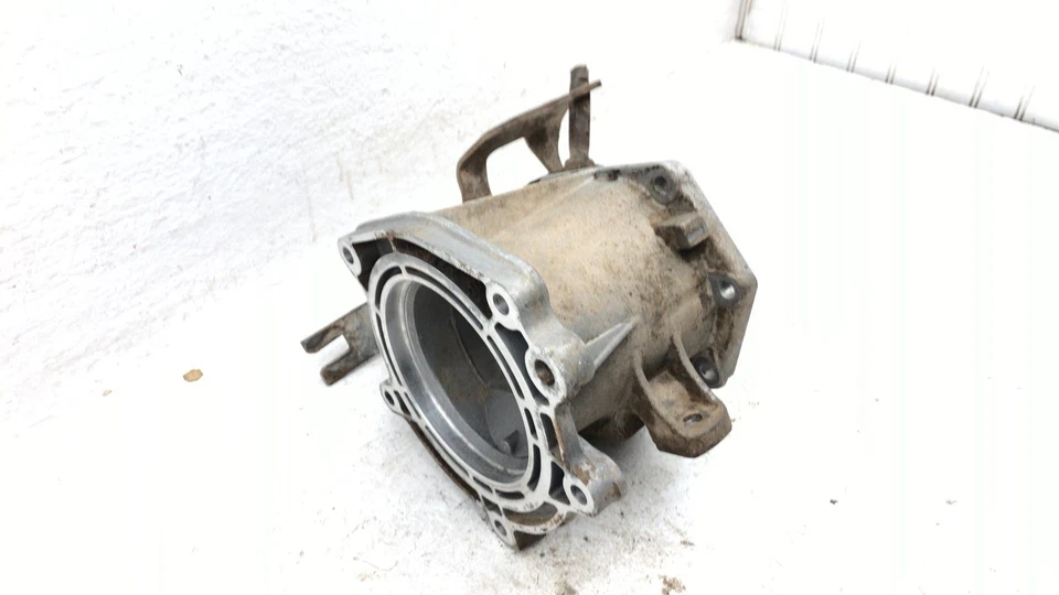 1986 Ford Bronco II раздаточная коробка адаптер оригинальный A4ld на 1350 - Изображение 2 из 4