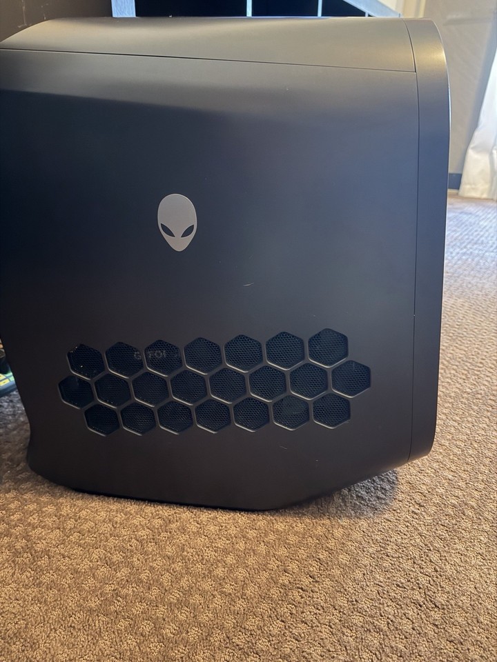 Alienware Aurora R15 RTX4060Ti i7-13700F 16GB 1TB SSD Clean $1400 Good ...