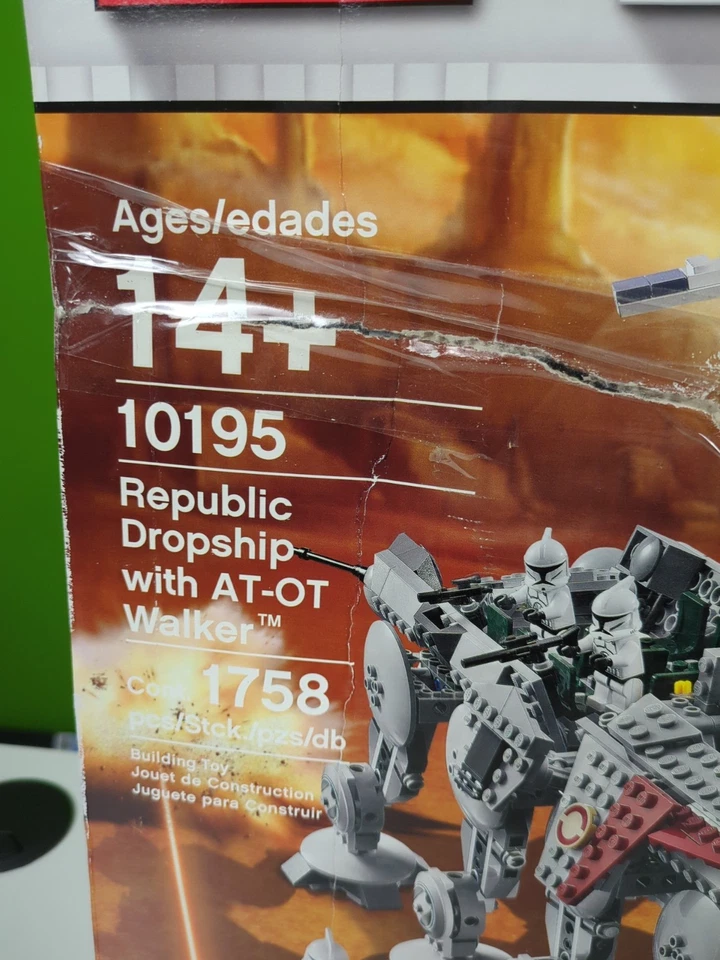 Lego Star Wars: The Clone Wars: Republic Dropship con AT-OT 10195 - NUEVO Foto 2 de 4