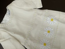 Dolce Gabbana girls daisy dress 4Y or 5Y