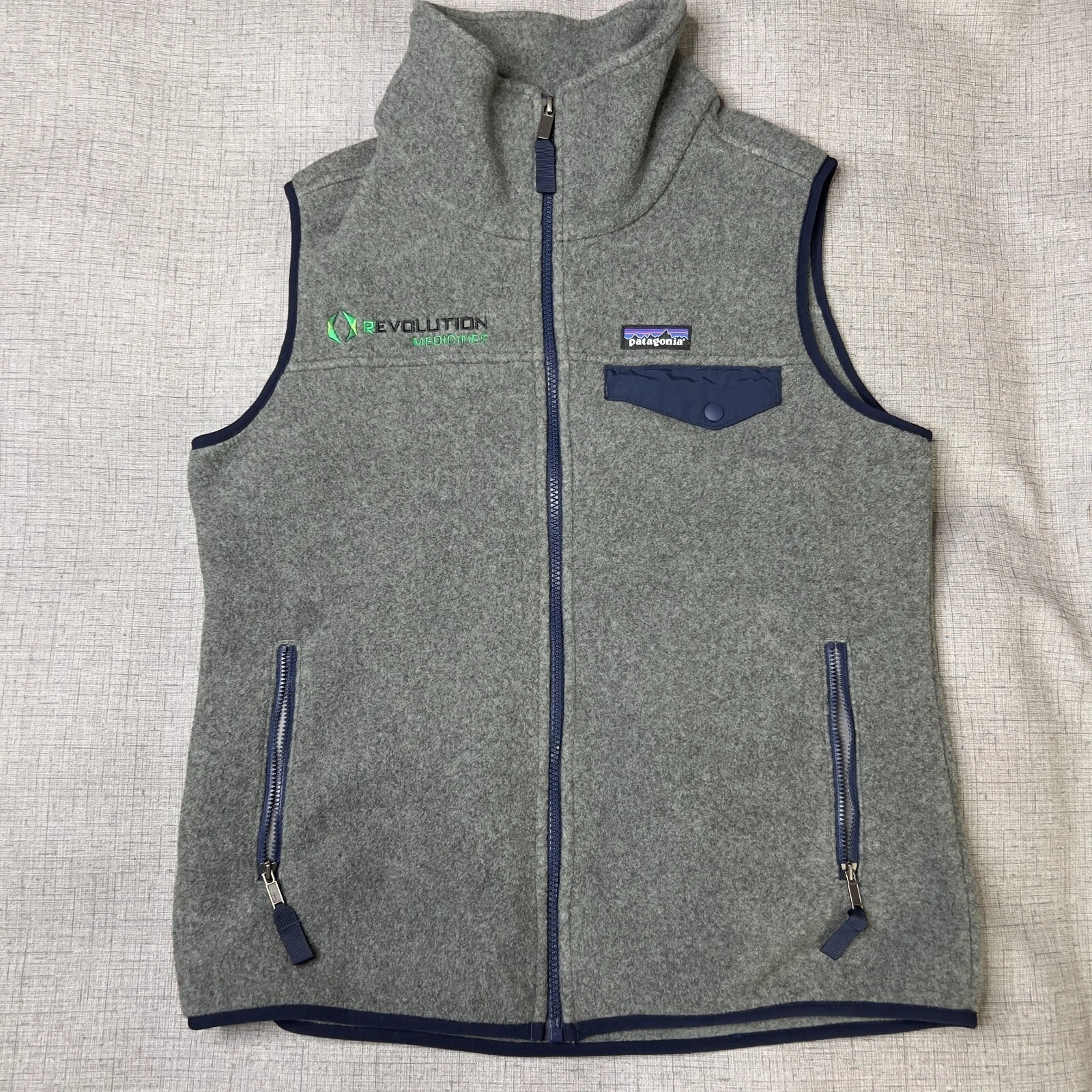 Patagonia Synchilla Vest Mens M Gray Full Zip Fleece Vest Embroidered Logo
