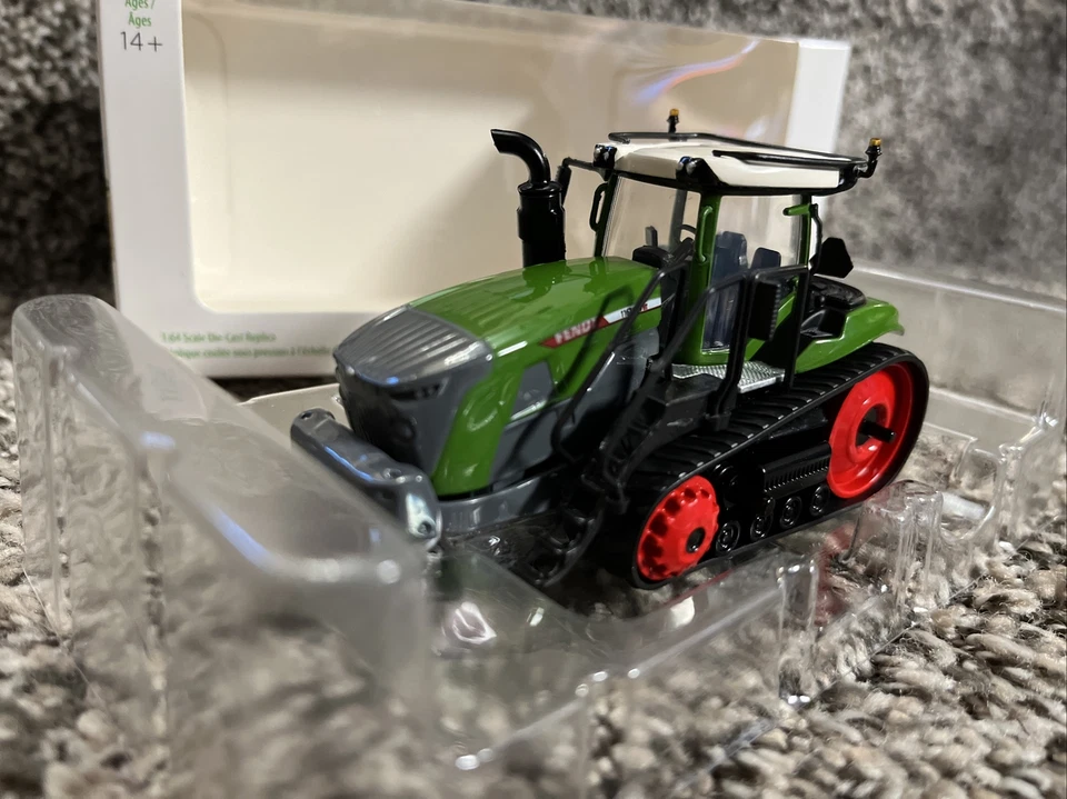 2022 SpecCast 1:64 FENDT Model 1167 Vario MT With Tracks!!  NEW! - Image 2 of 4