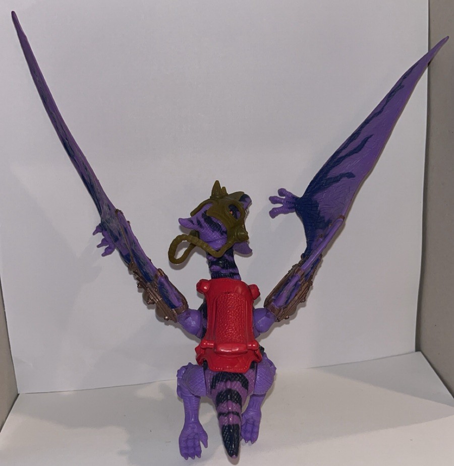 Beast Raider Pterodactyl Purple Dinosaur Action Figure Vintage