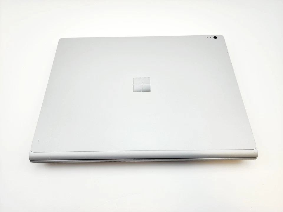 Microsoft Surface Book 2 13.5" Intel i7 8th Gen 8GB RAM 256GB SSD Silver Grade C - Image 4 of 4