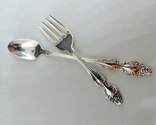 1881 Rogers Oneida Baroque Rose Baby Spoon Fork - Mono E