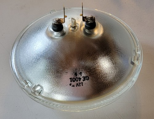 General Electric 4001 Round High Beam for 4 Headlight System 2 Lugs 12 Volts NOS - Picture 6 of 12