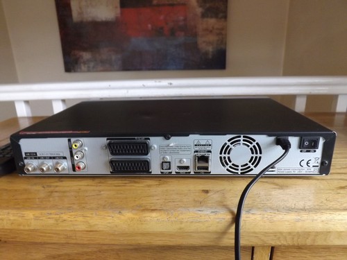 Humax Foxsat HDR 320GB Freesat+ HD Satellite TV Recorder With Remote - Picture 5 of 5