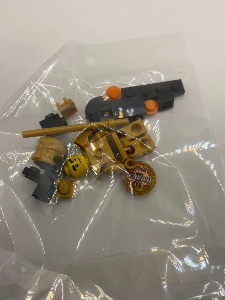 Lego Ninjago 10 Aniversario Kai Figura Dorada Raro Sellado - Nuevo Foto 3 de 3