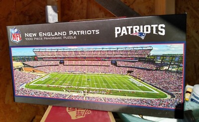 Master Pieces - NFL New England Patriots 1000 Piece Panoramic Puzzle - 39'' x 13''