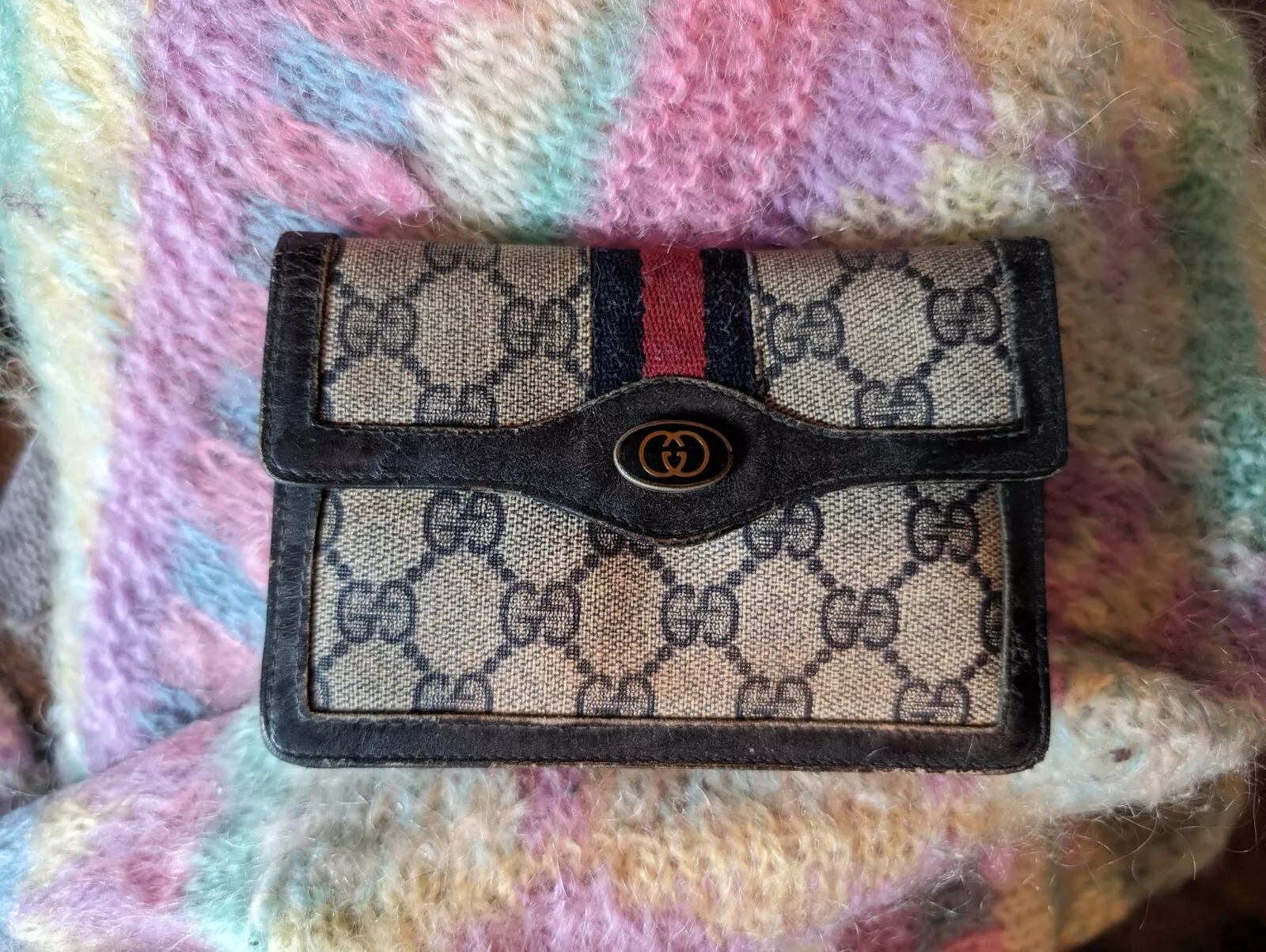 Petit portefeuille pochette Ophidia collection d'accessoires Gucci vintage