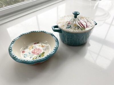 PCs The Pioneer Woman Blooming Bouquet Teal Mini Casserole Dish, Lid  Pie Pan