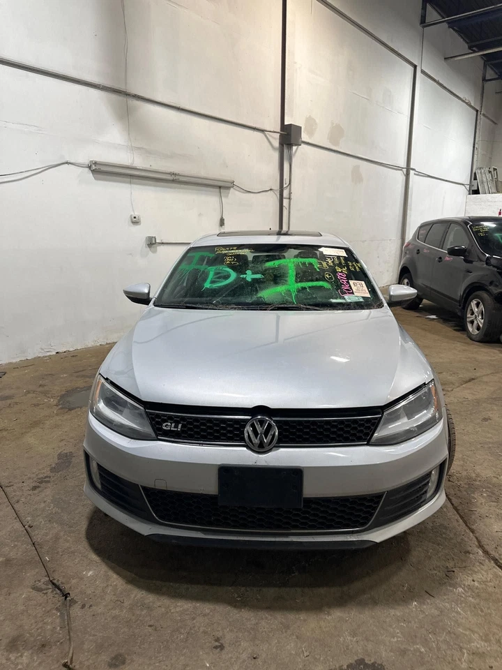 Compresor de aire acondicionado usado se adapta a: Volkswagen Jetta gli 2.0 2012 grado A Foto 2 de 4