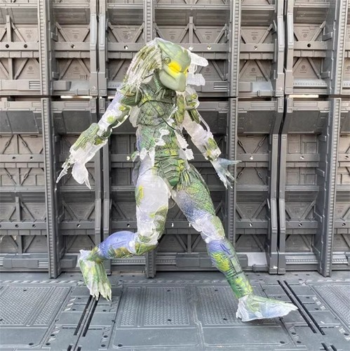 1/9 7in Predator Action Figure Model AVP Doll Movie COS Ornament Toy Decor Model - Picture 4 of 4