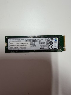Samsung 256GB NVMe M.2 2280 Internal SSD Green MZVLW256HEHP 000H1