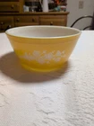 Vintage 1979 PYREX Butterfly Gold Mixing Bowl #402 1.5L