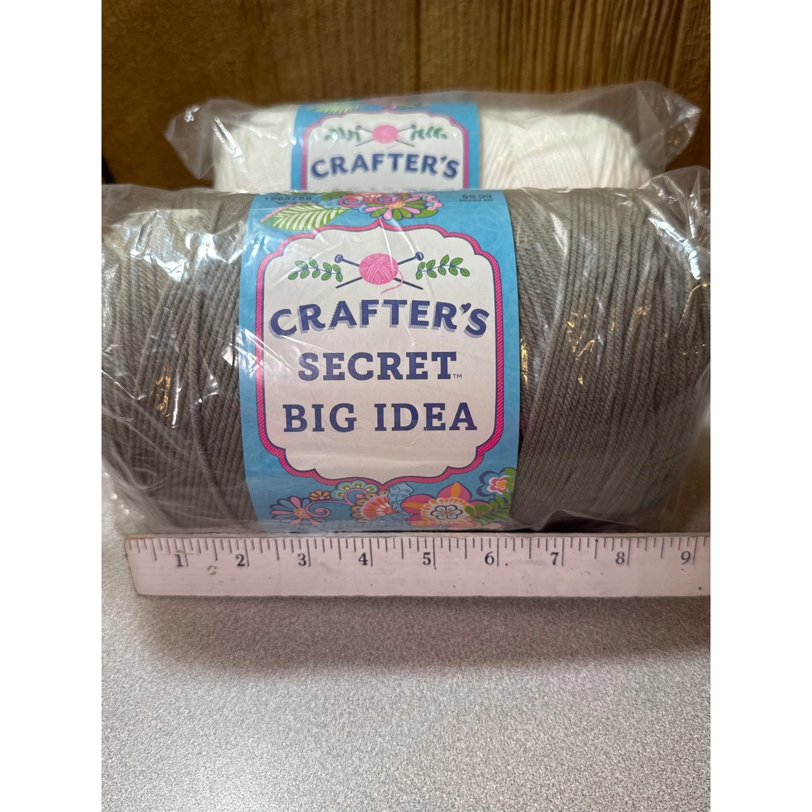 Crafter's Secret Big Idea Yarn 3 Skein Lot Hot Rose Graybeard White 16oz 810yd image 3