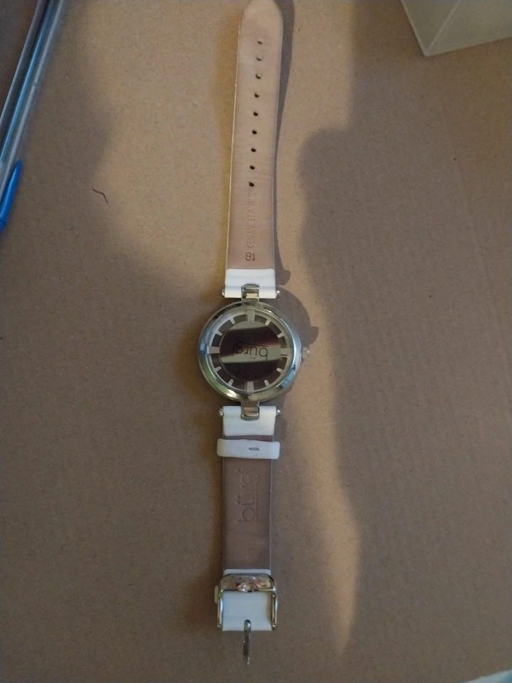 Nuevo reloj esfera diamante Bürgi Foto 3 de 4