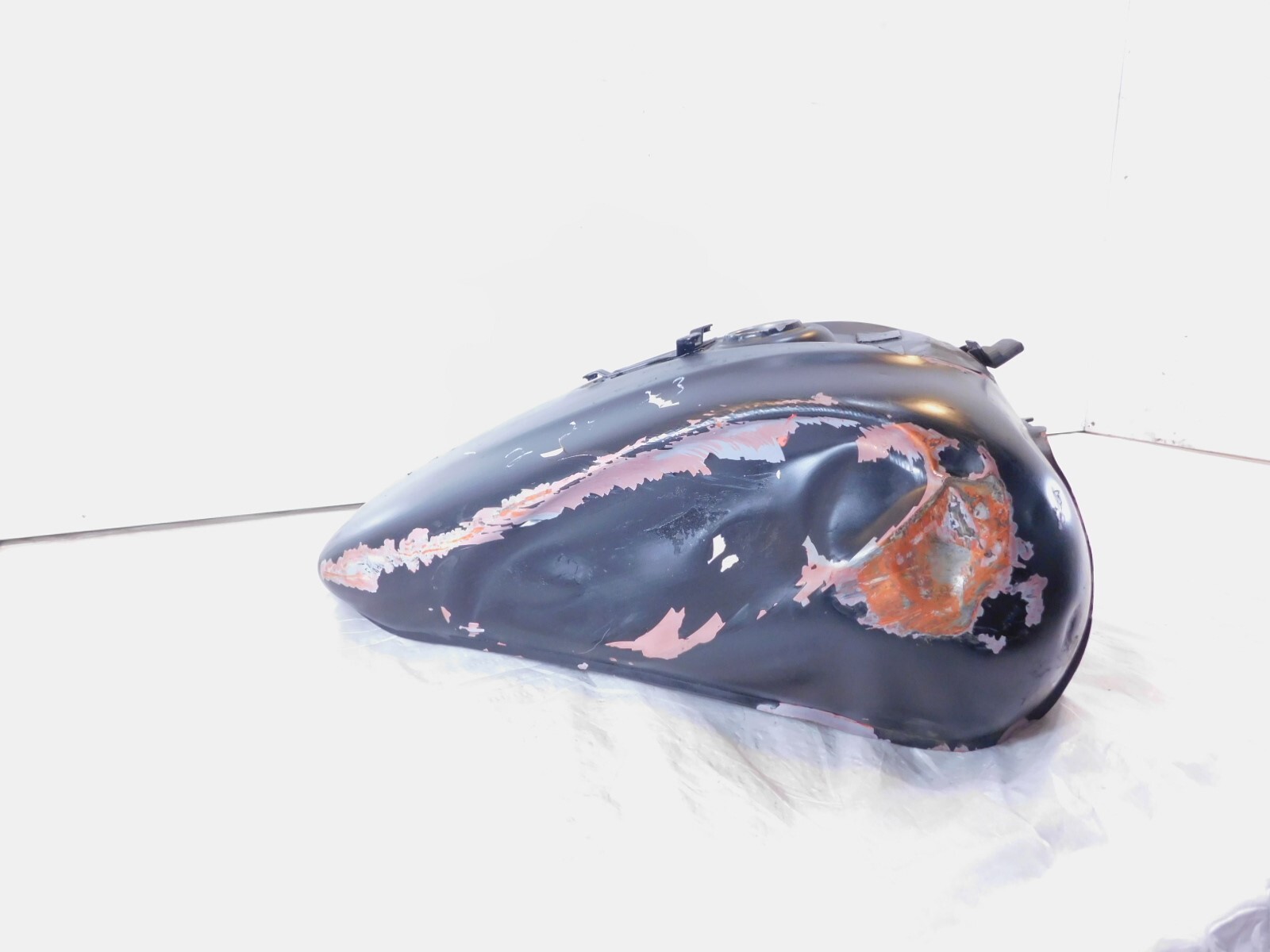 honda-vtx1800-vtx1800s-vtx1800r-1800-black-gas-petrol-fuel-tank