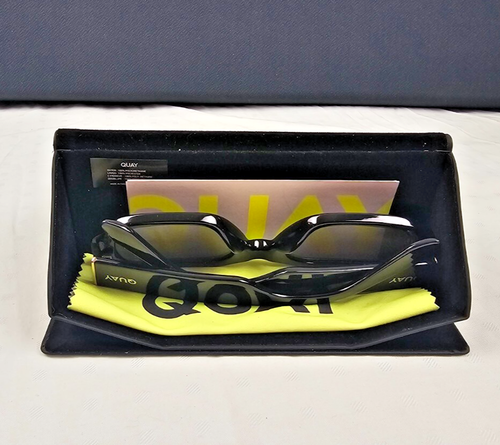 Gafas de sol Quay Hyped Up forma cuadrada en negro/humo con caja, tela. ¡LEER! - Imagen 2 de 16