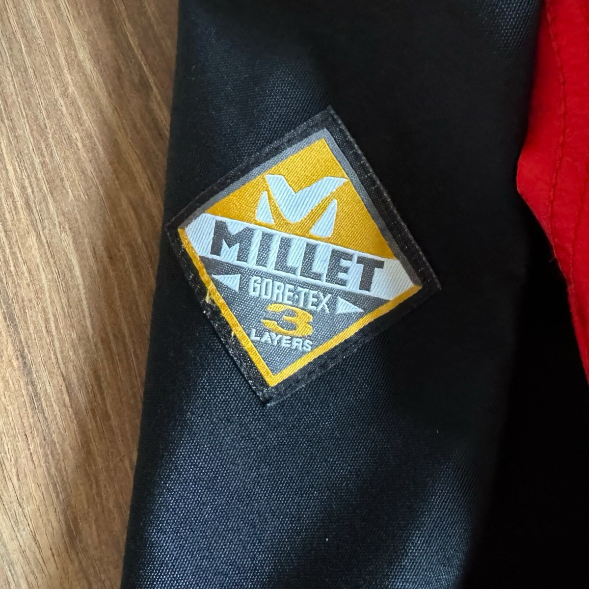 Vintage Millet Gore-Tex Jacket Men's GTX Size:XL Red/Black Vintage Millet Gore-Tex Jacket Men's GTX Size:XL Red/Black