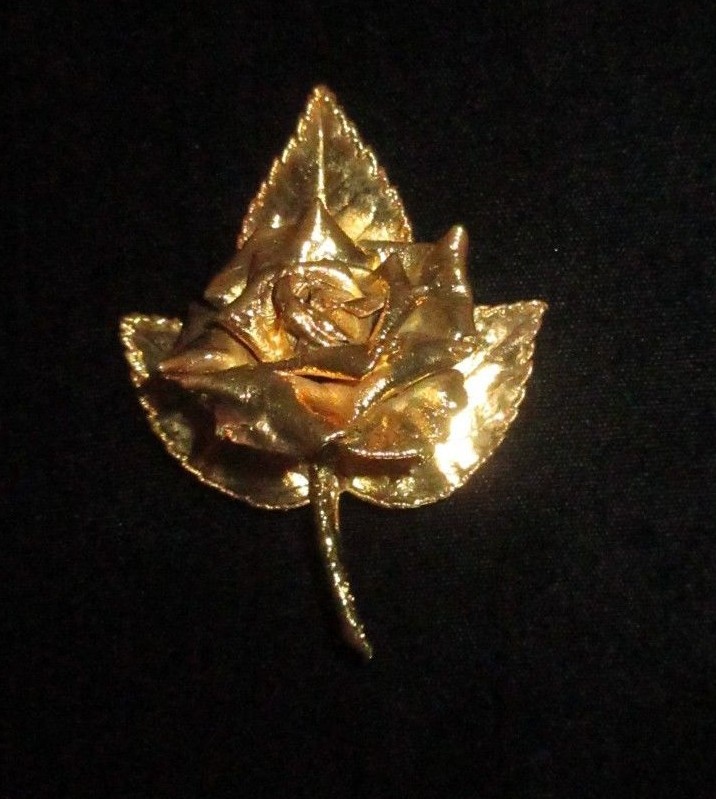 mocigoma♡ Vintage Mexico Microns Signed Pin Brooch Gold Tone Foiled