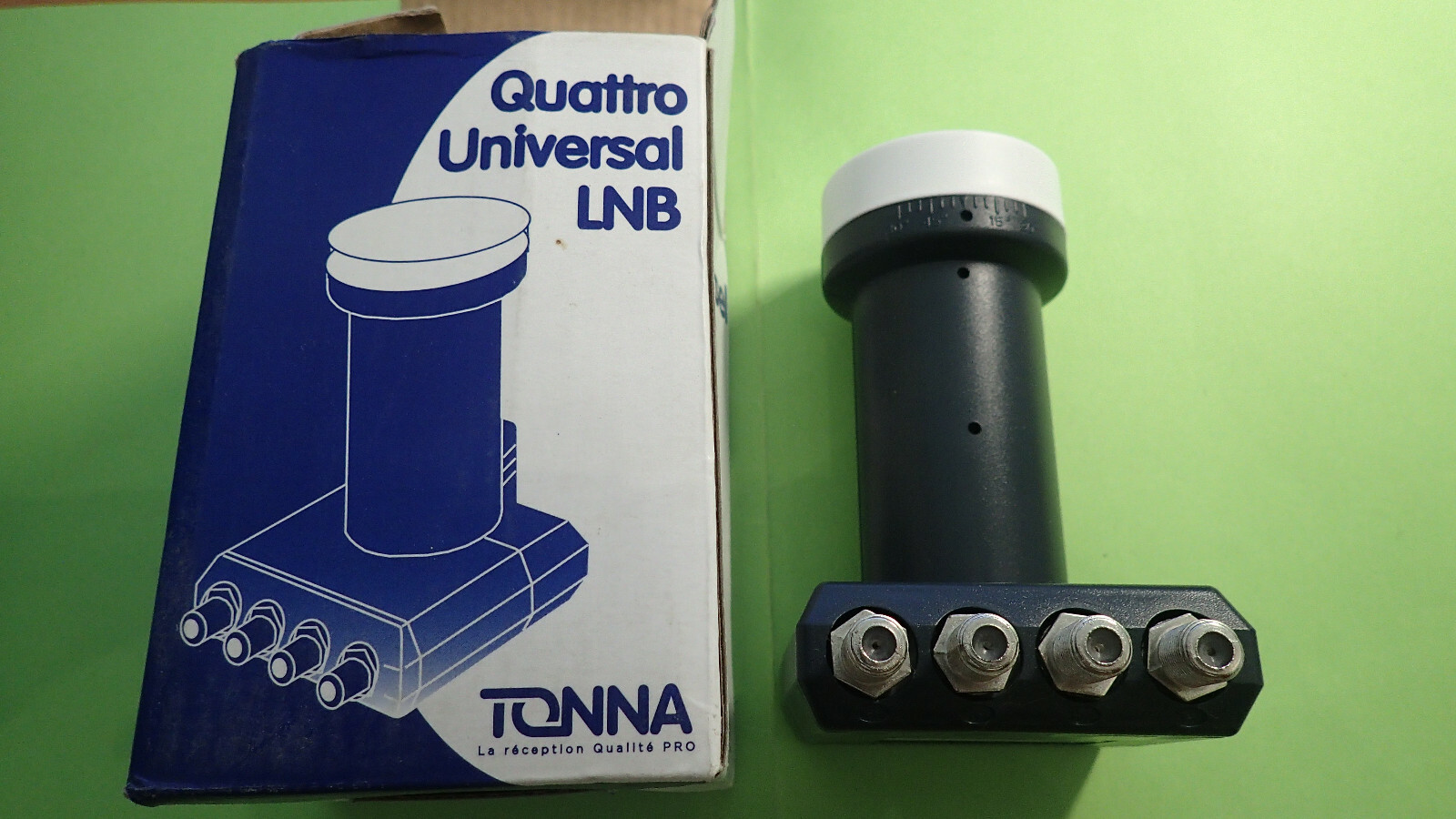 LNB Quattro TONNA 768107 avec 4 sorties pour installation satellite collective