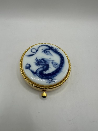 Estee Lauder Compact Rare Collectible ~ Disney ~ Holiday ~ Pleasure ~ Beautiful! - Picture 198 of 270