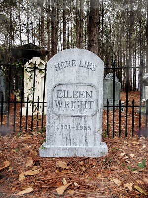 Evil Soul Studios Eileen Wright Tombstone Halloween Party Cemetery Prop