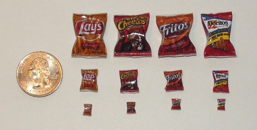 Lote Mayorista De 36 Bolsas De Chips Miniaturas Para Casa De Muñecas Escala 1:24 - Hecho A Mano En EE.UU.