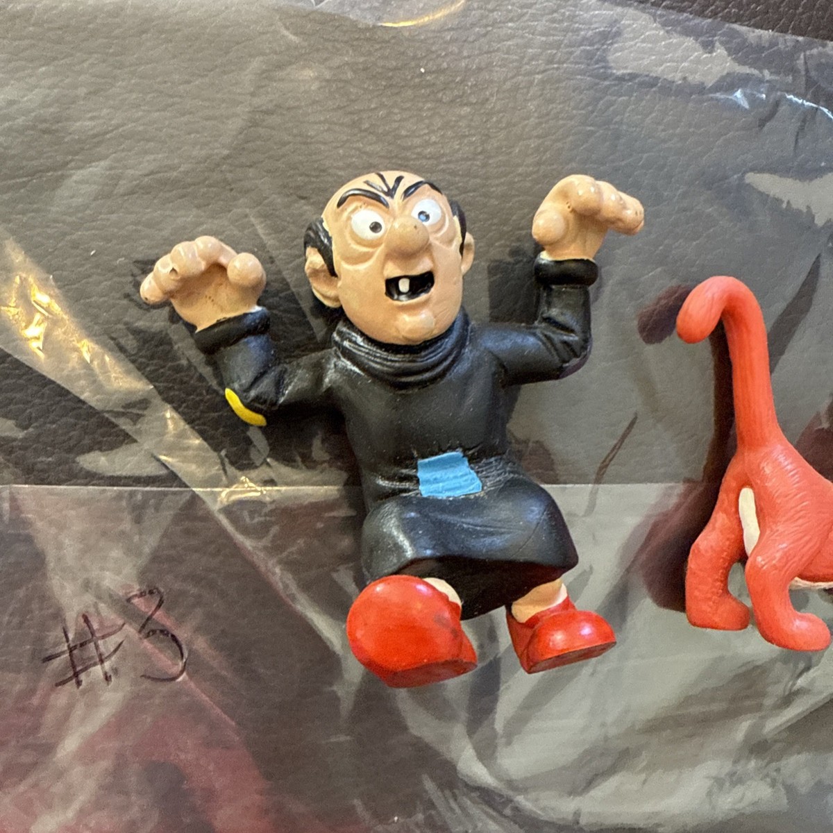 ガーガメル⁎⋆*﻿干支フィギュア Schleich Smurfs Prowling Gargamel (1993) Azrael Cat 1991 PVC