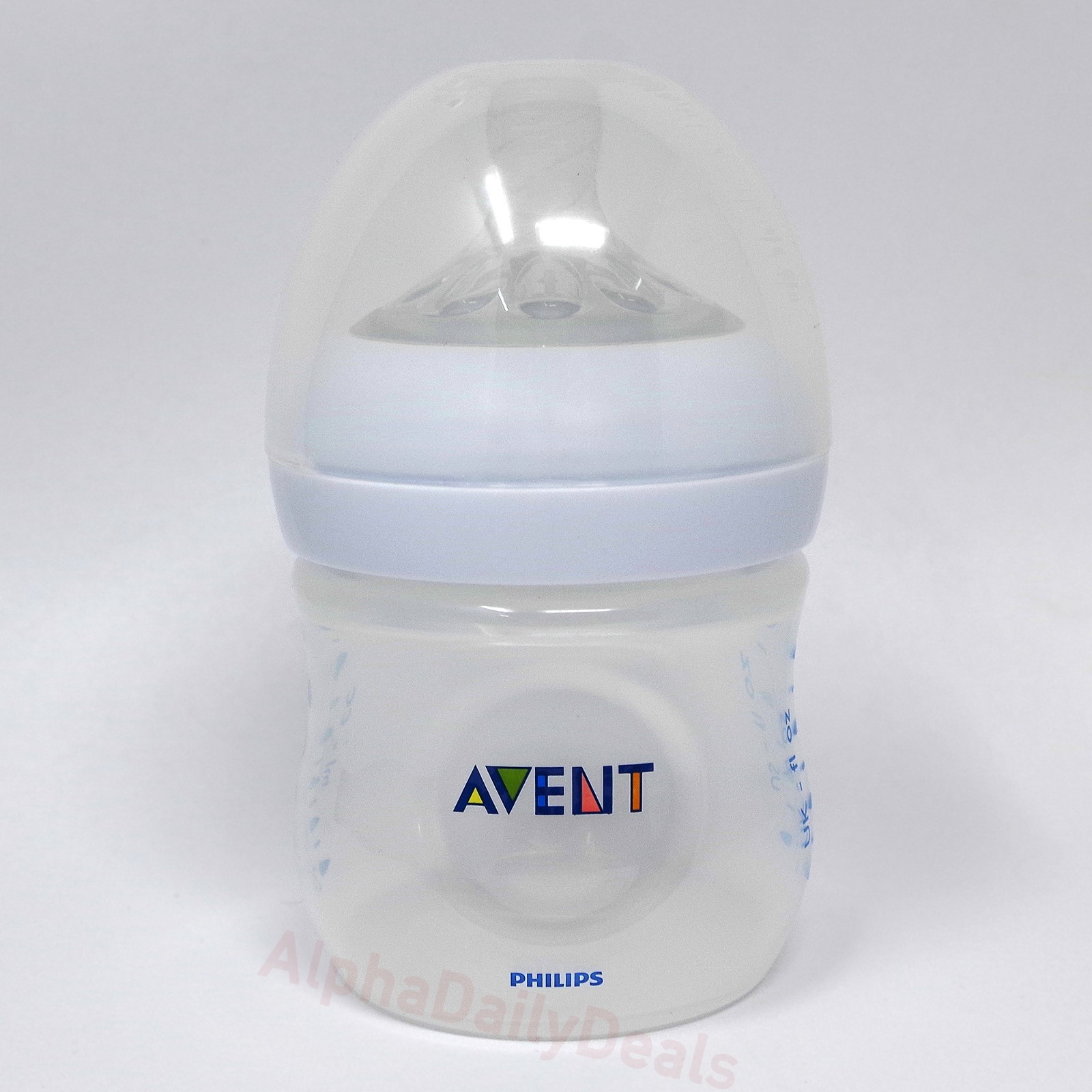 With Natural Response Nipples Clear 4 Oz Newborn Flow