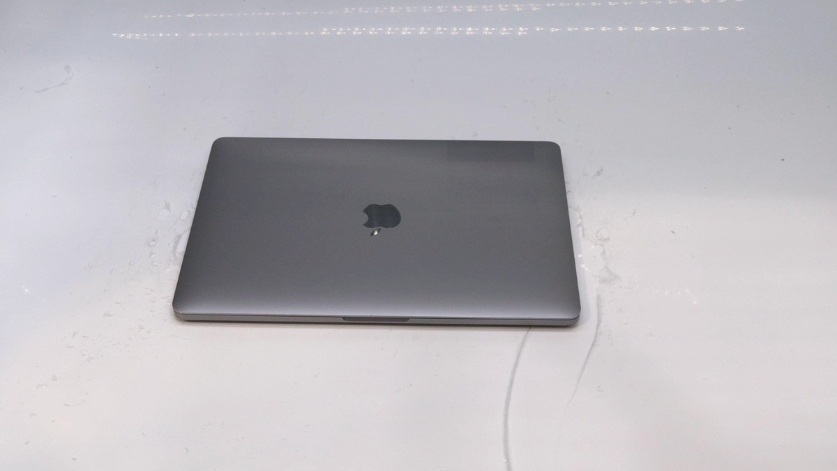 Apple MacBook Pro A2338 13 M1 8-Core 16GB 512GB Gray 2020 | eBay