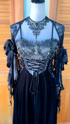 Devil Fashion Gothic Victorian Vampire In the Cover of the Night