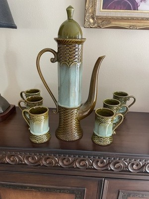 Beautiful Hot Chocolate Serving Set