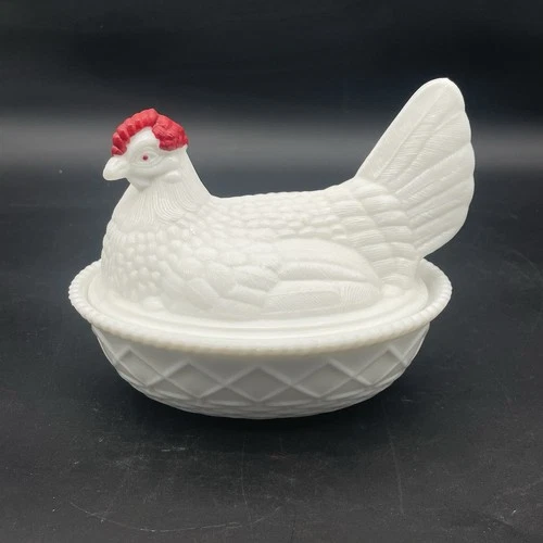Vintage Westmoreland Milk Glass Hen on Nest Covered Dish