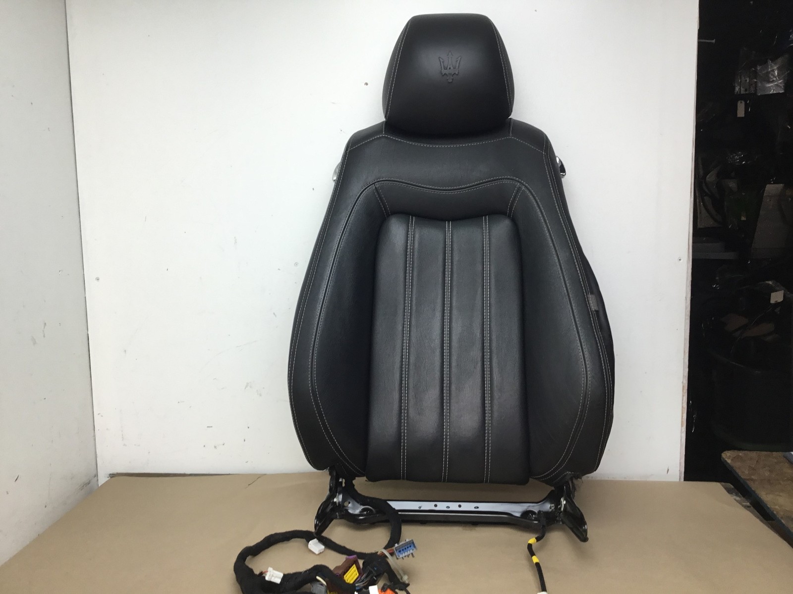 Maserati Granturismo S 2010 Front Left Driver Upper Seat Cushion 08-12 :O