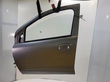 Porte avant et accessoires Nissan PIXO