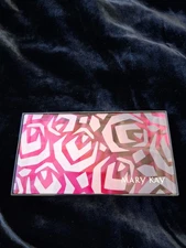 Mary Kay Perfect Palette Refillable Compact Case with Mirror