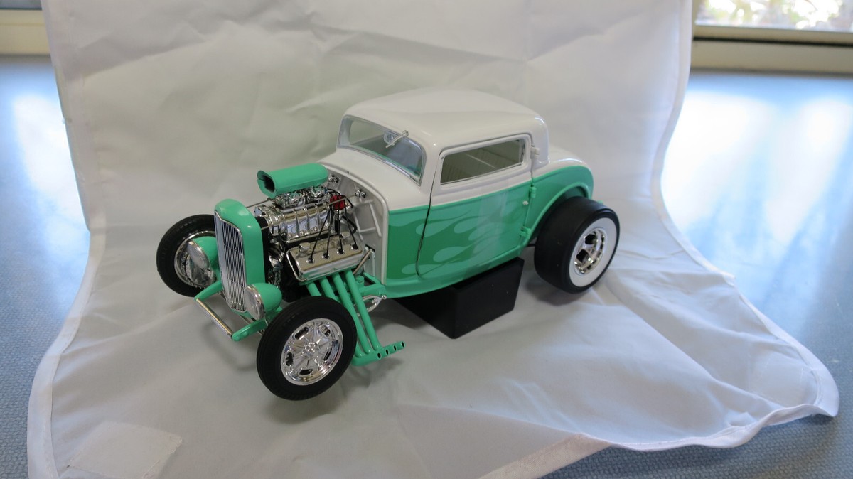 ☆ 32 FORD COUPE ☆モデルキット☆ ACME GMP ☆ 1/18 32 Ford Coupe