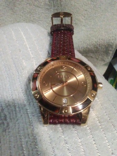 Date Leather Band Running 