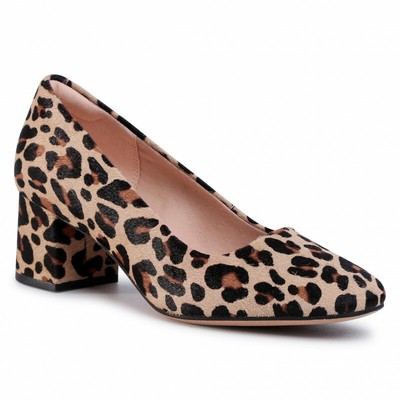 clarks leopard pumps