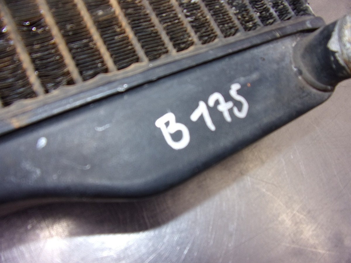 B175 G KAWASAKI NINJA 1000 A ZX - 10 1986 OEM RADIATOR | eBay