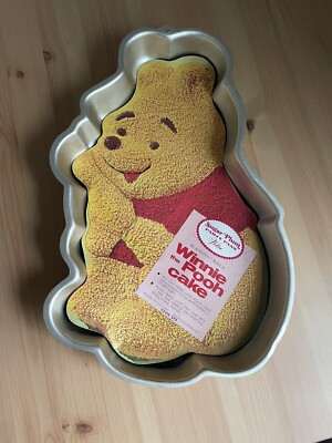 RARE Vintage Wilton Sugar Plum Party Pans Disney Winnie the Pooh