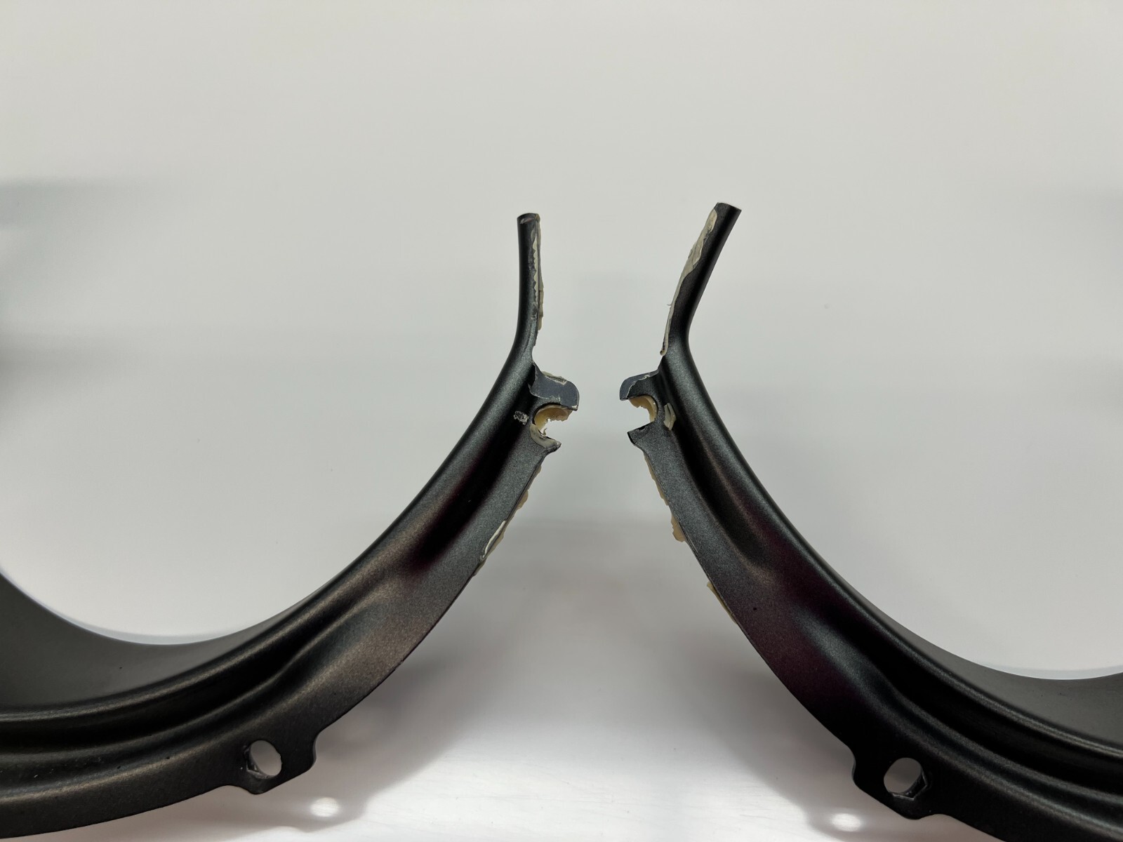 FERRARI 488 REAR TAIL LIGHTS AIR INTAKE SURROUND LH RH SET OEM 88862100 88861900
