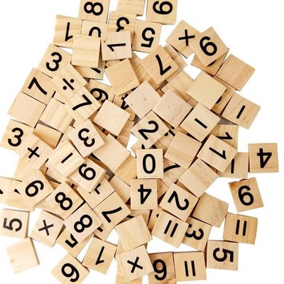 100 Teile Holzpuzzle Zahlenplättchen schwarze Buchstaben Würfel